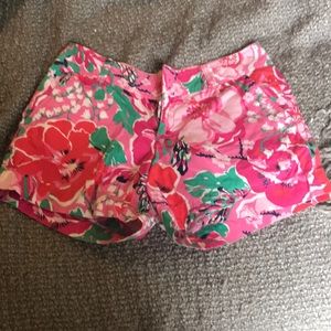 Cheerful floral shorts